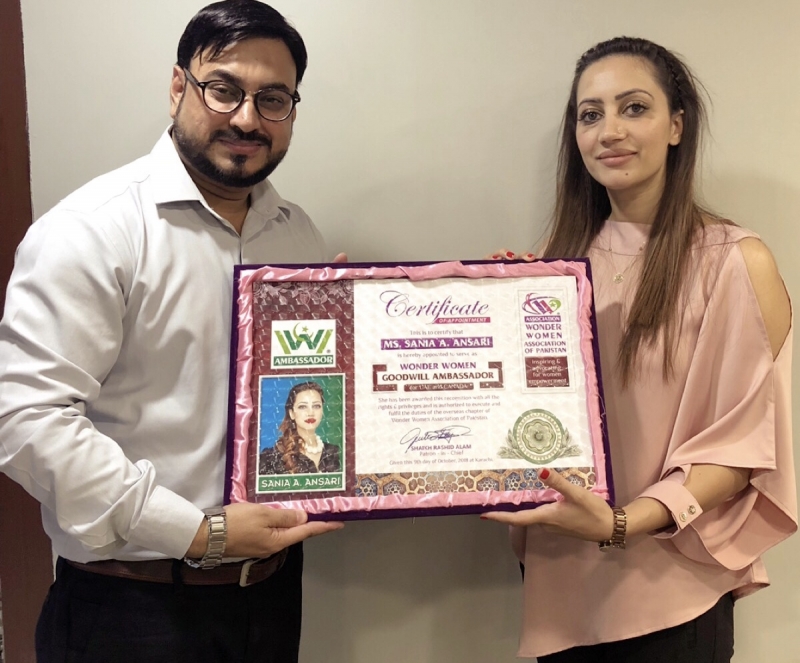 H.E.Sania-Ansari-Wonder-Women-Award-1